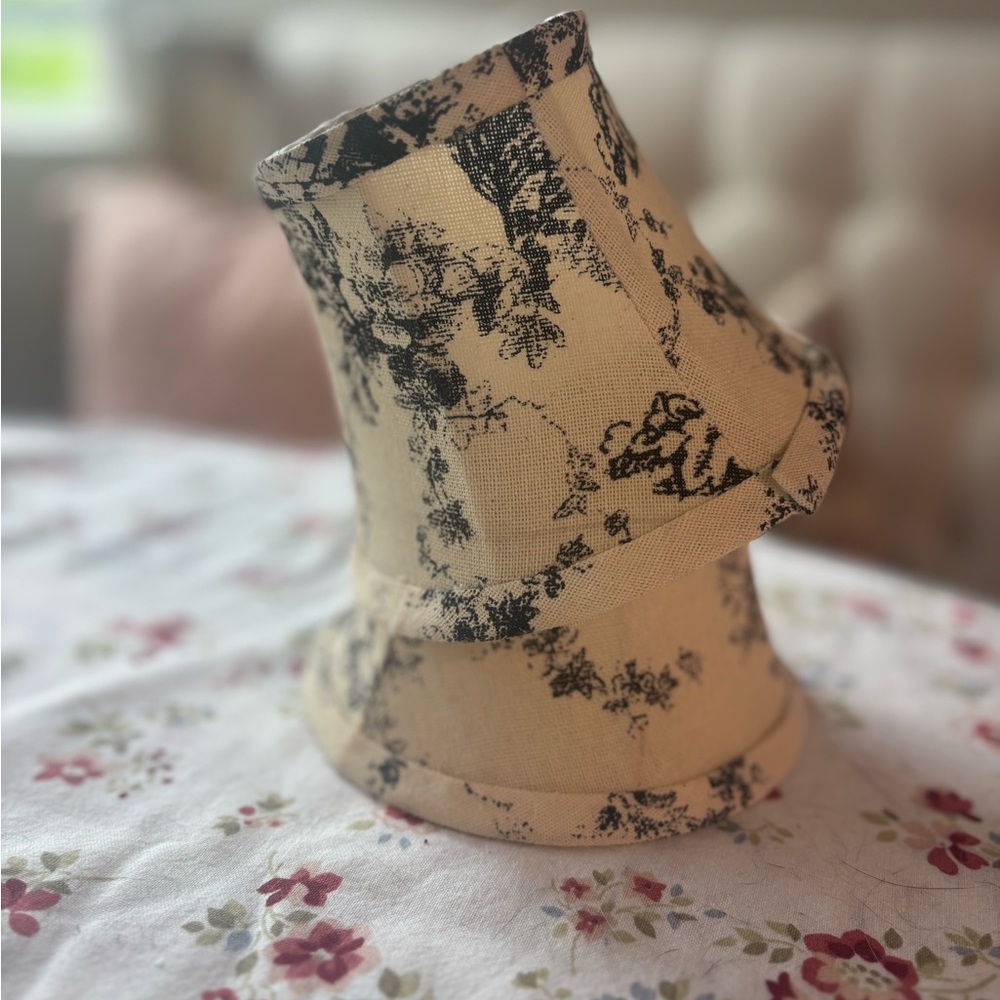 Elegant Black and Cream Lampshade Set of 2